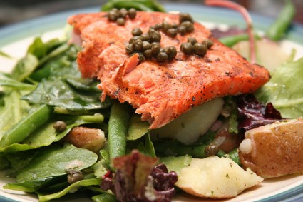 salmon-salad-nicoise