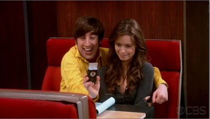Wolowitz and Summer Glau on The Big Bang Theory