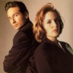 David Duchovny (Fox Mulder) & Gillian Anderson (Dana Scully)