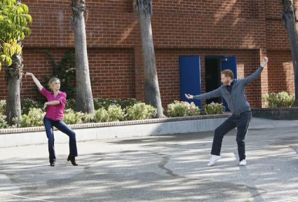 modern family claire and michell skating modern family claire and michell skating